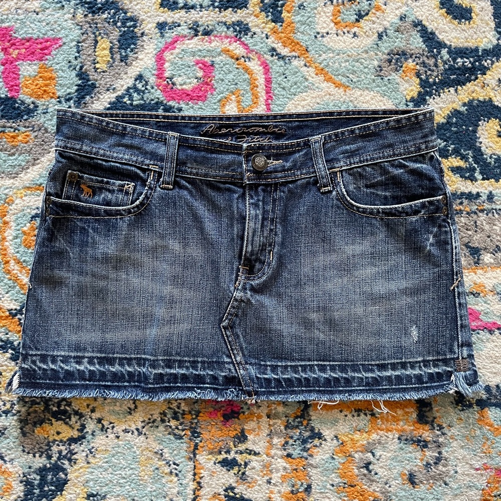Abercrombie & Fitch denim mini skirt.
